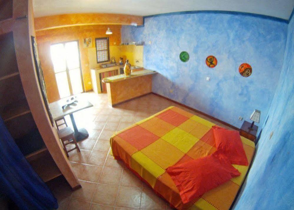 Sakaroule Bed & Breakfast Santa Maria Kültér fotó